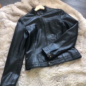 DKNY Jeans black leather moto jacket size medium